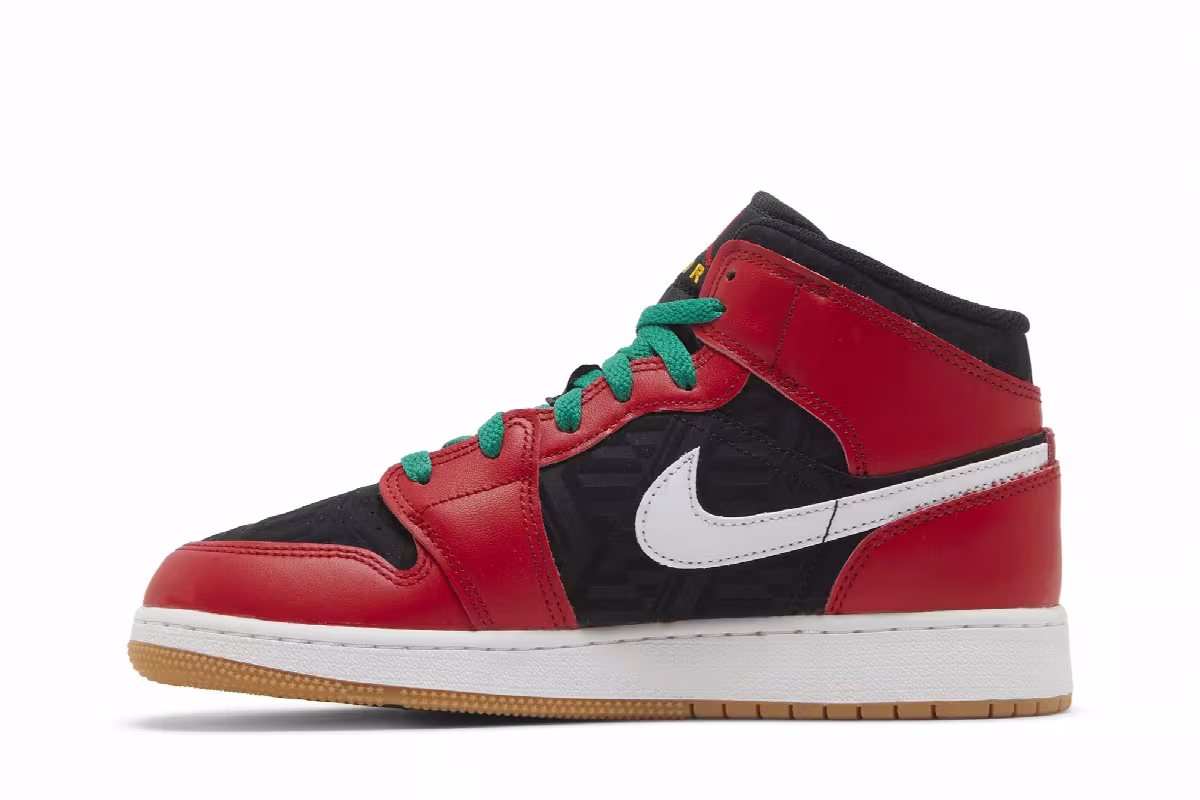 Air Jordan 1 Mid SE GS Christmas, view 4