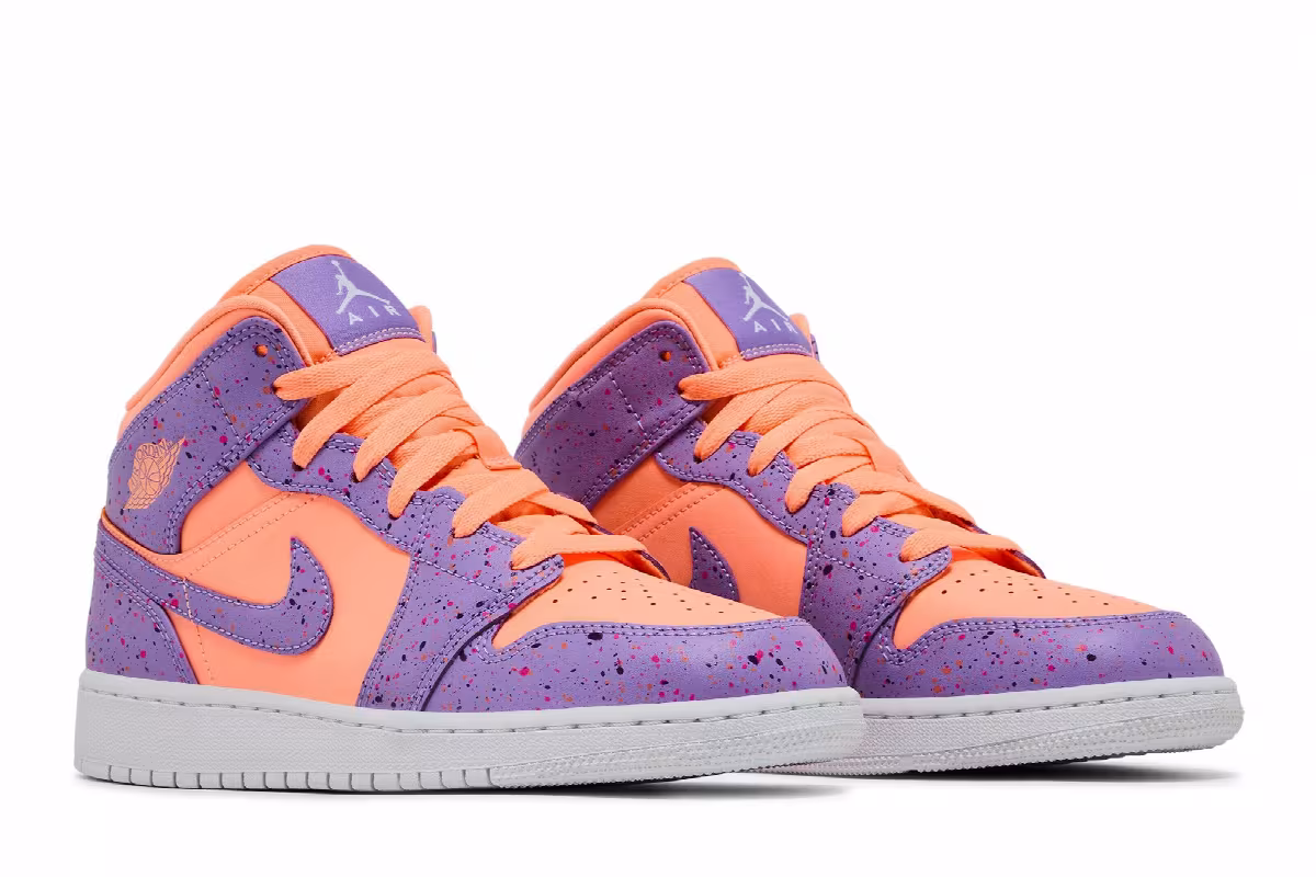 Air Jordan 1 Mid SE GS Atomic Pulse, view 9