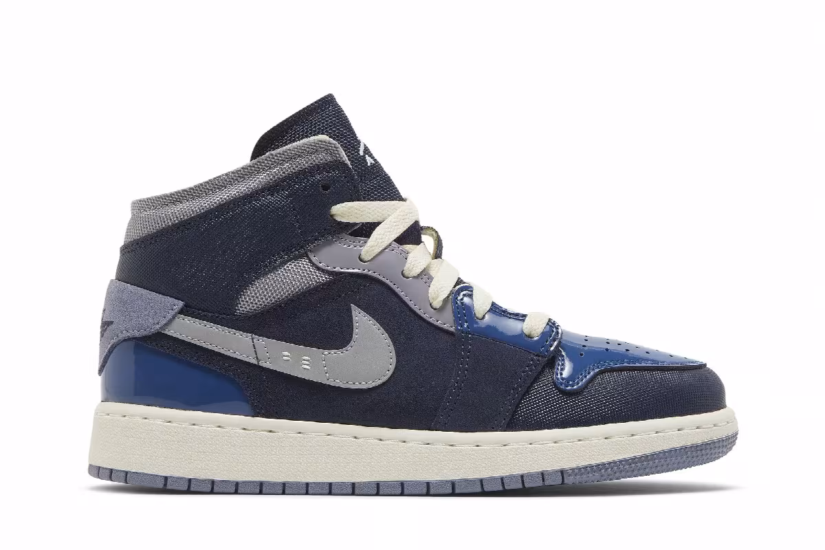 Air Jordan 1 Mid SE Craft GS Obsidian, view 2