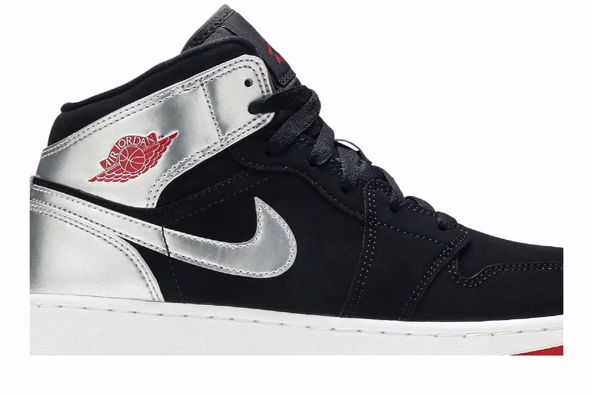 Air Jordan 1 Mid GS Johnny Kilroy, view 3
