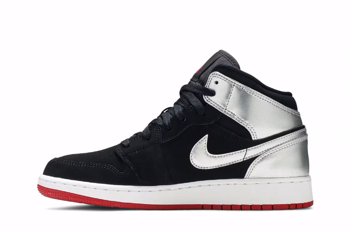 Air Jordan 1 Mid GS Johnny Kilroy, view 4