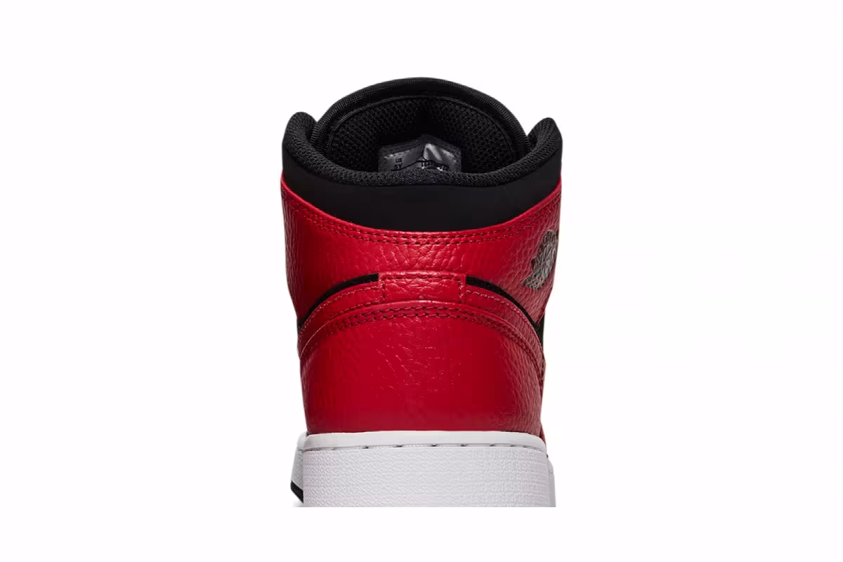Air Jordan 1 Mid GS Black Gym Red, view 8