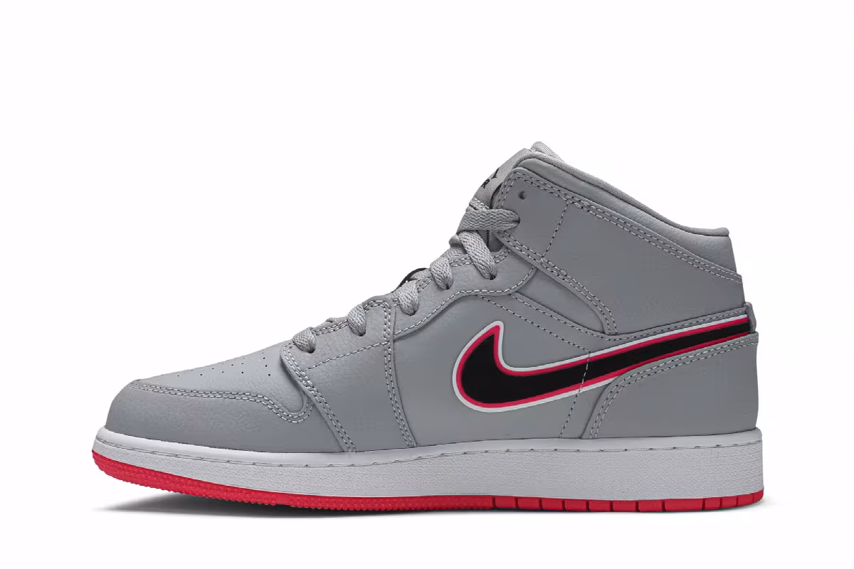 Air Jordan 1 Mid GS Wolf Grey Pink, view 4
