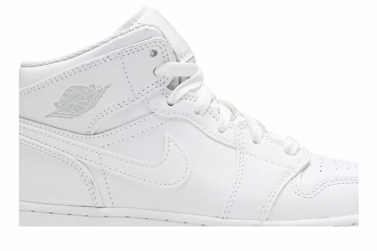 Air Jordan 1 Mid GS White Pure Platinum, view 3