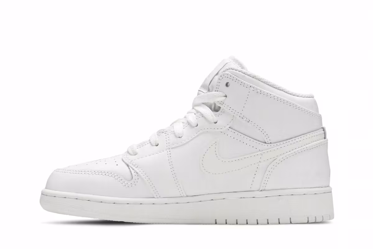Air Jordan 1 Mid GS White Pure Platinum, view 4