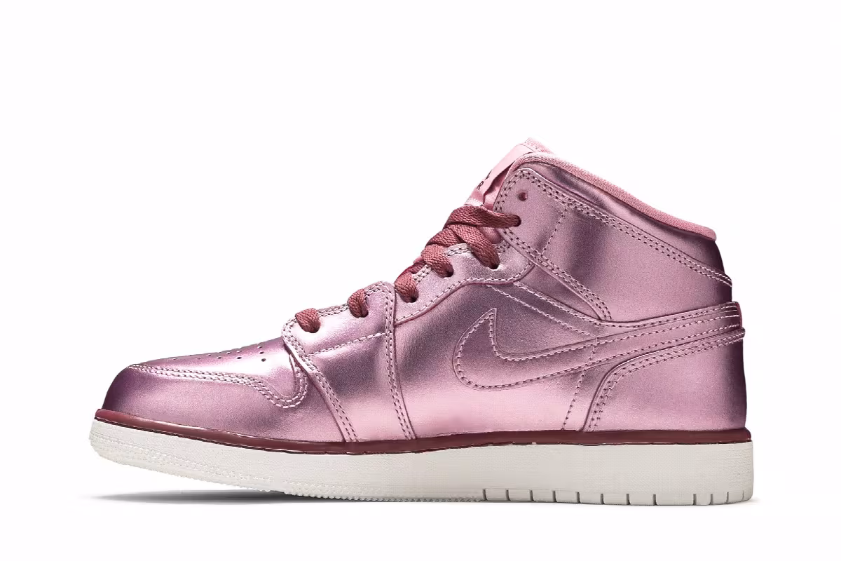 Air Jordan 1 Mid SE GS Pink Rose, view 4