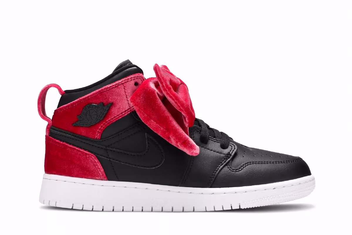 Air Jordan 1 Mid Bow XLD GS Noble Red, view 2