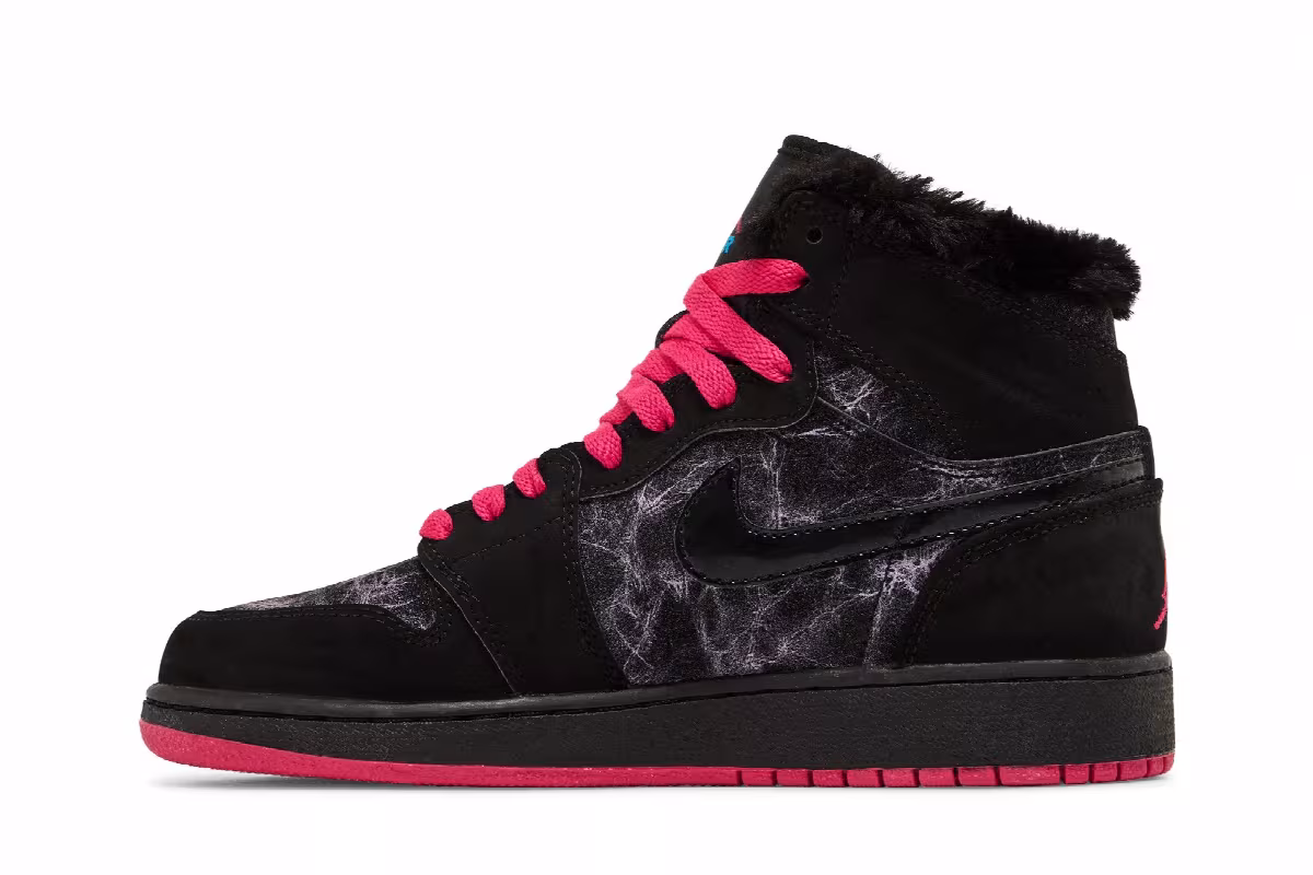 Air Jordan 1 High Prem GS Black Vivid Pink, view 4