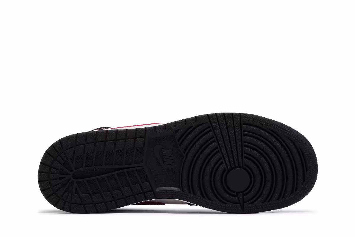 Air Jordan 1 High BG Black Red White, view 5
