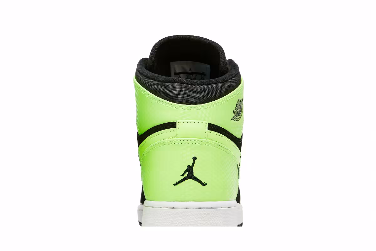 Air Jordan 1 High GG Ghost Green, view 8