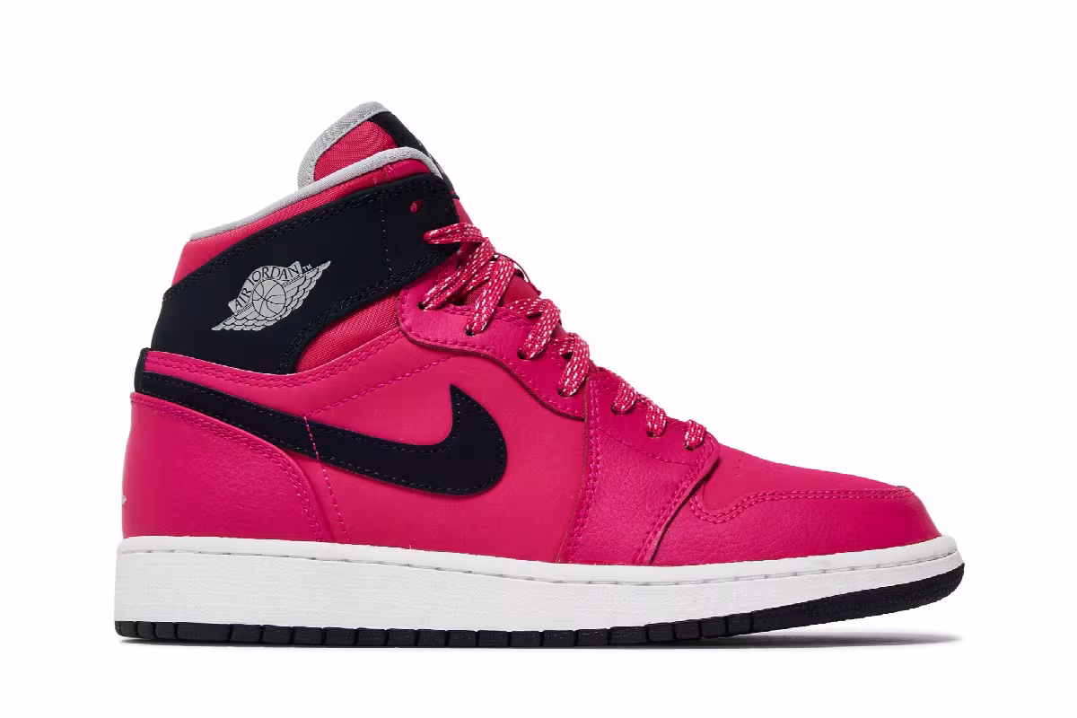 Air Jordan 1 High GG Vivid Pink, view 2