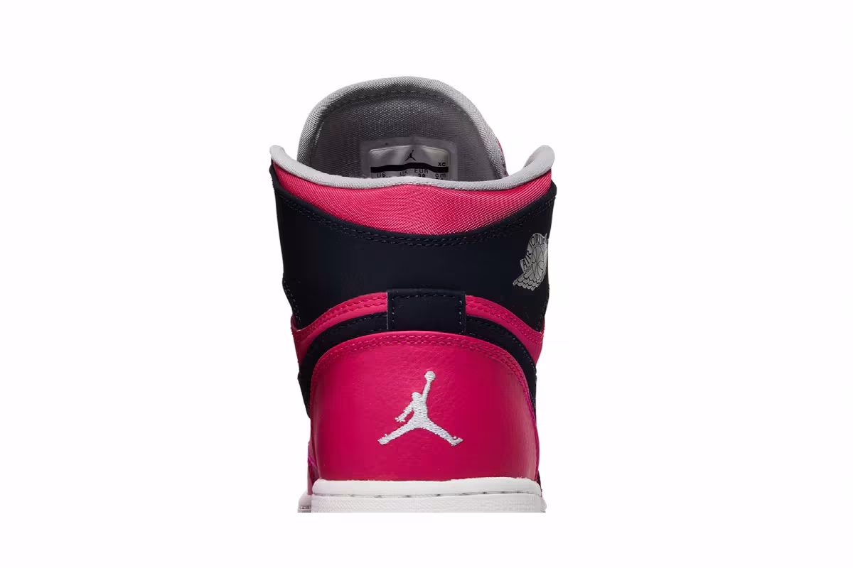 Air Jordan 1 High GG Vivid Pink, view 8