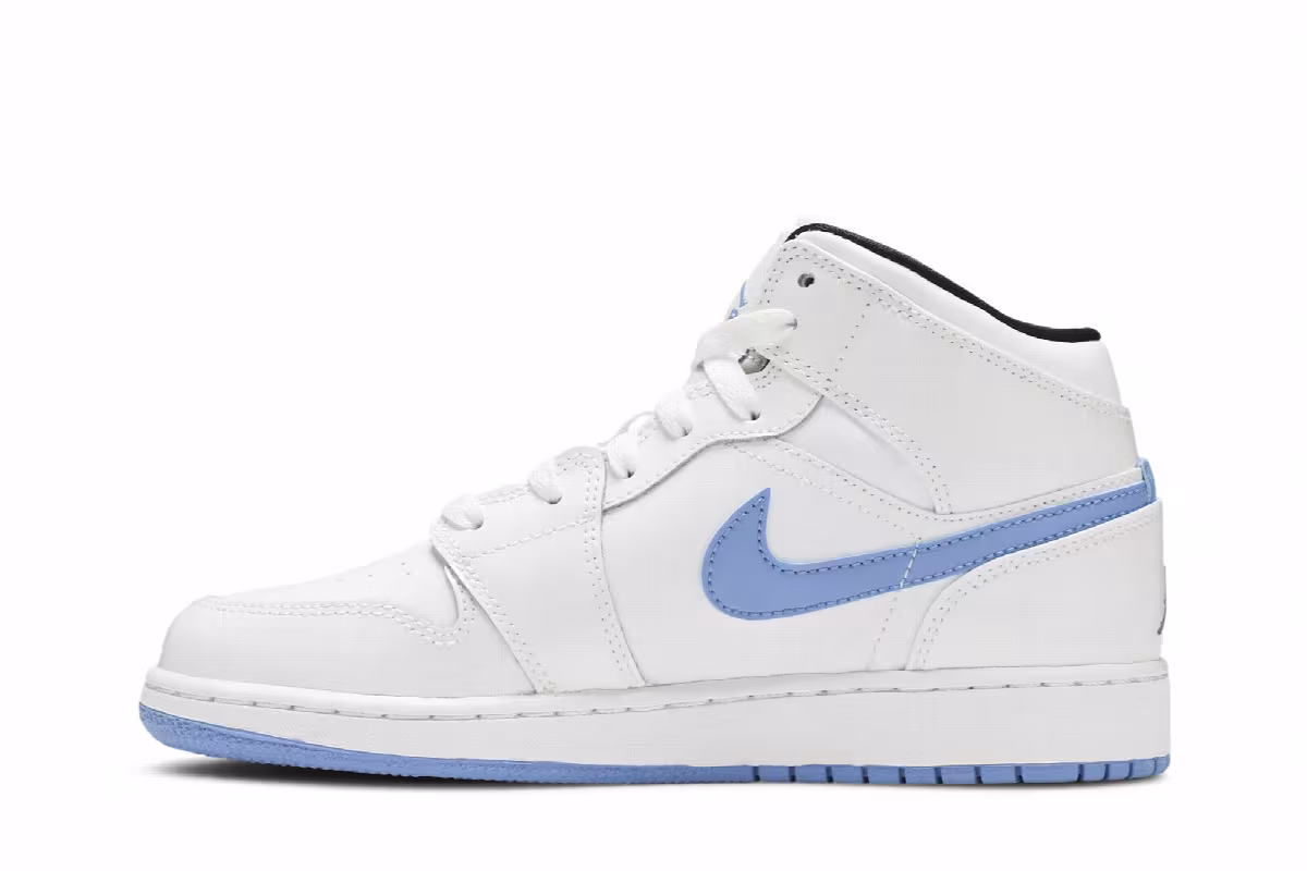 Air Jordan 1 Mid GS Legend Blue, view 4