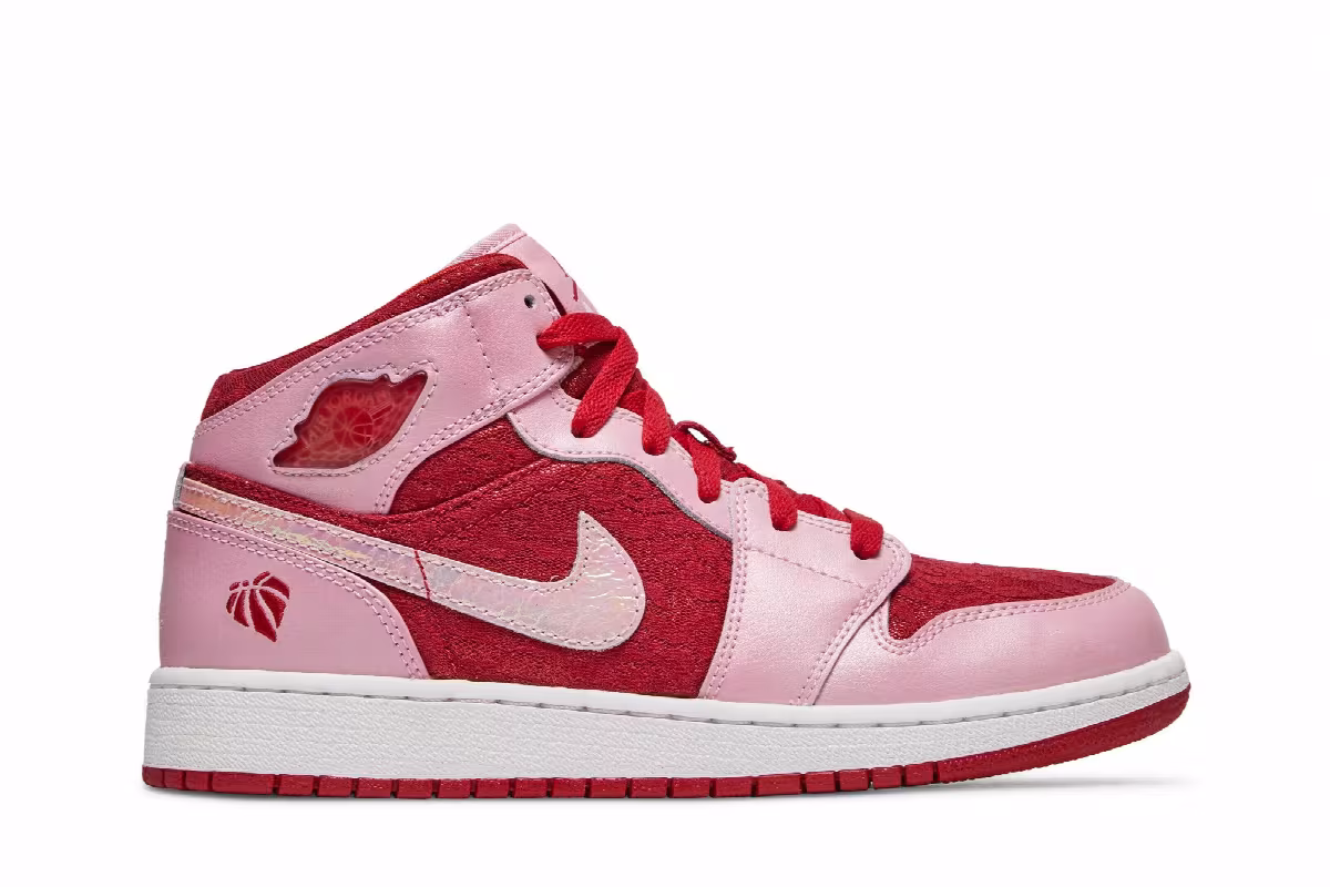 Air Jordan 1 Mid Premium GS Valentines Day, view 2