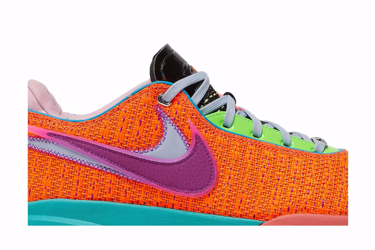 Nike LeBron 20 Chosen 1, view 3