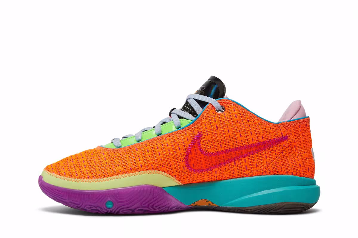 Nike LeBron 20 Chosen 1, view 4