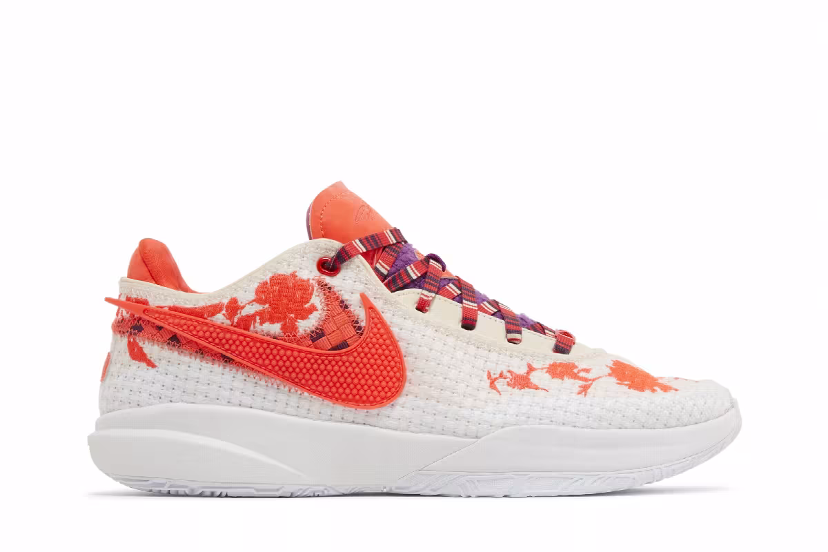 Mimi Plange x Nike LeBron 20 Premium Ceremony, view 2