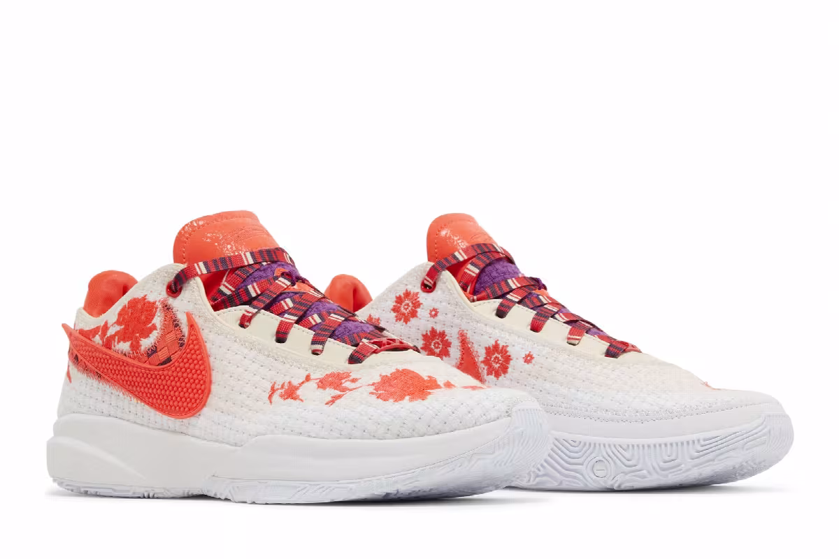Mimi Plange x Nike LeBron 20 Premium Ceremony, view 9