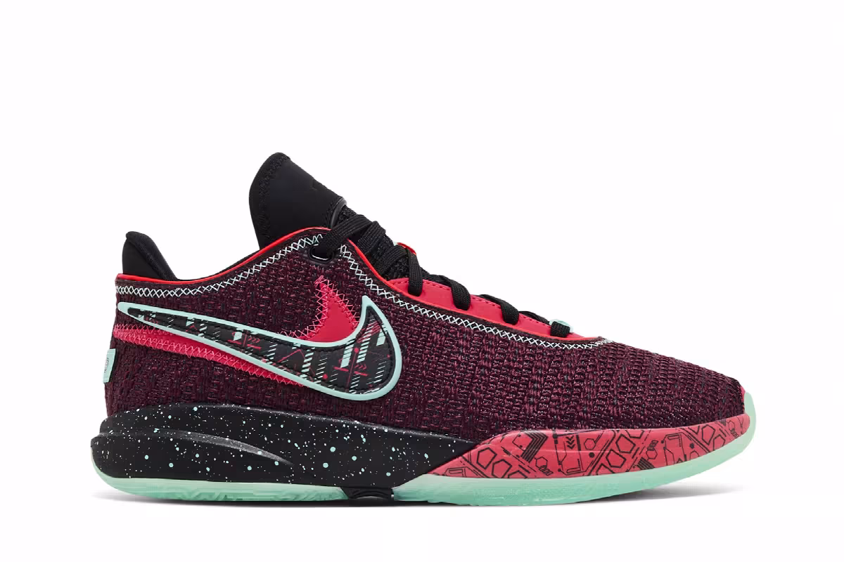 Nike LeBron 20 SE GS Night Maroon, view 2
