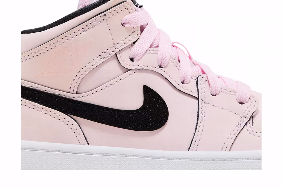 Air Jordan 1 Mid PS Pink Foam Black, view 3