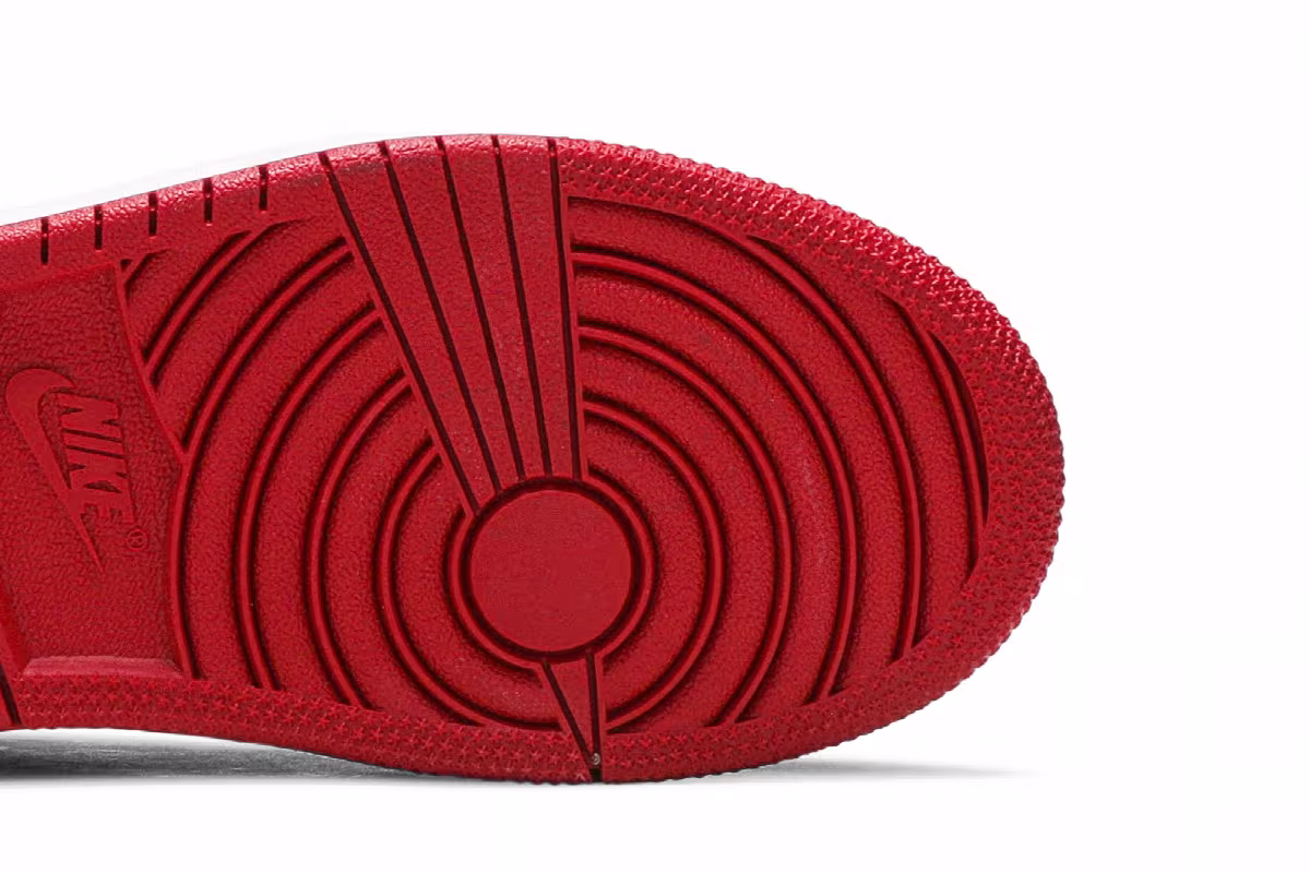 Air Jordan 1 Mid PS Johnny Kilroy, view 6