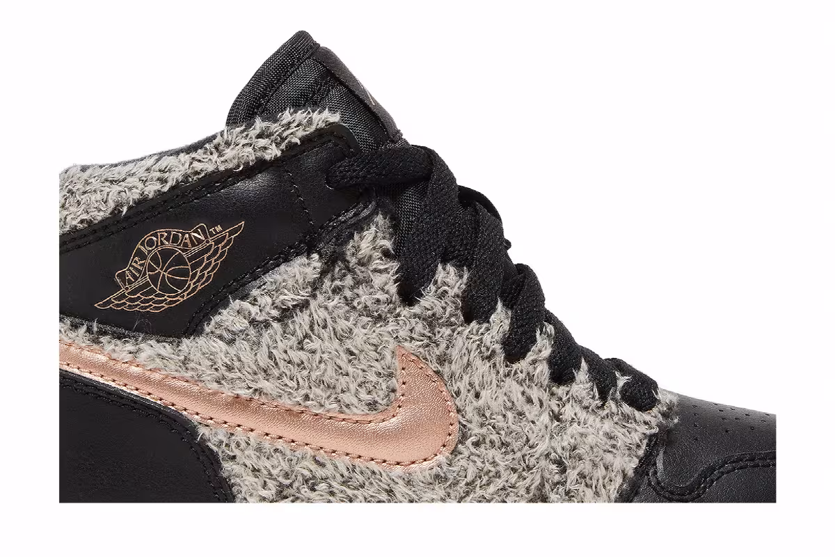 Air Jordan 1 High GP Fleece, view 3