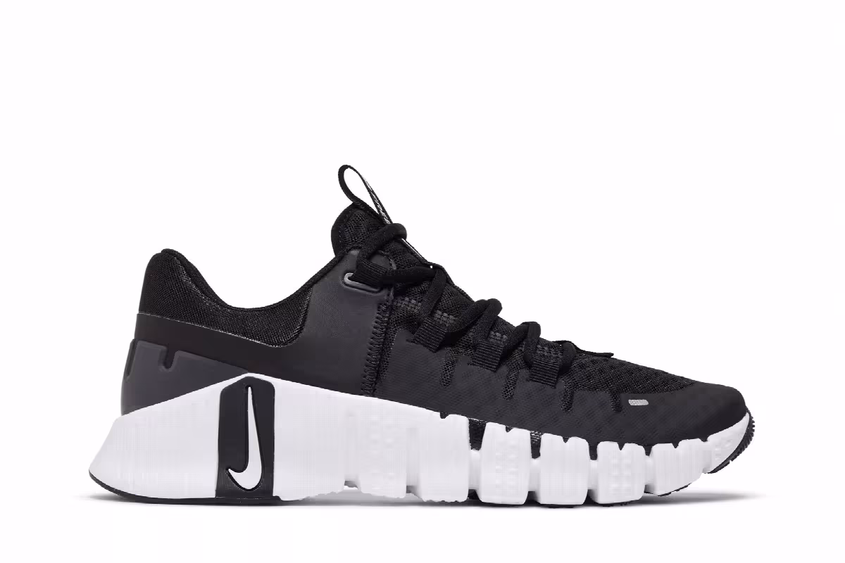 Nike Women's Free Metcon 5 Black Anthracite, view 2