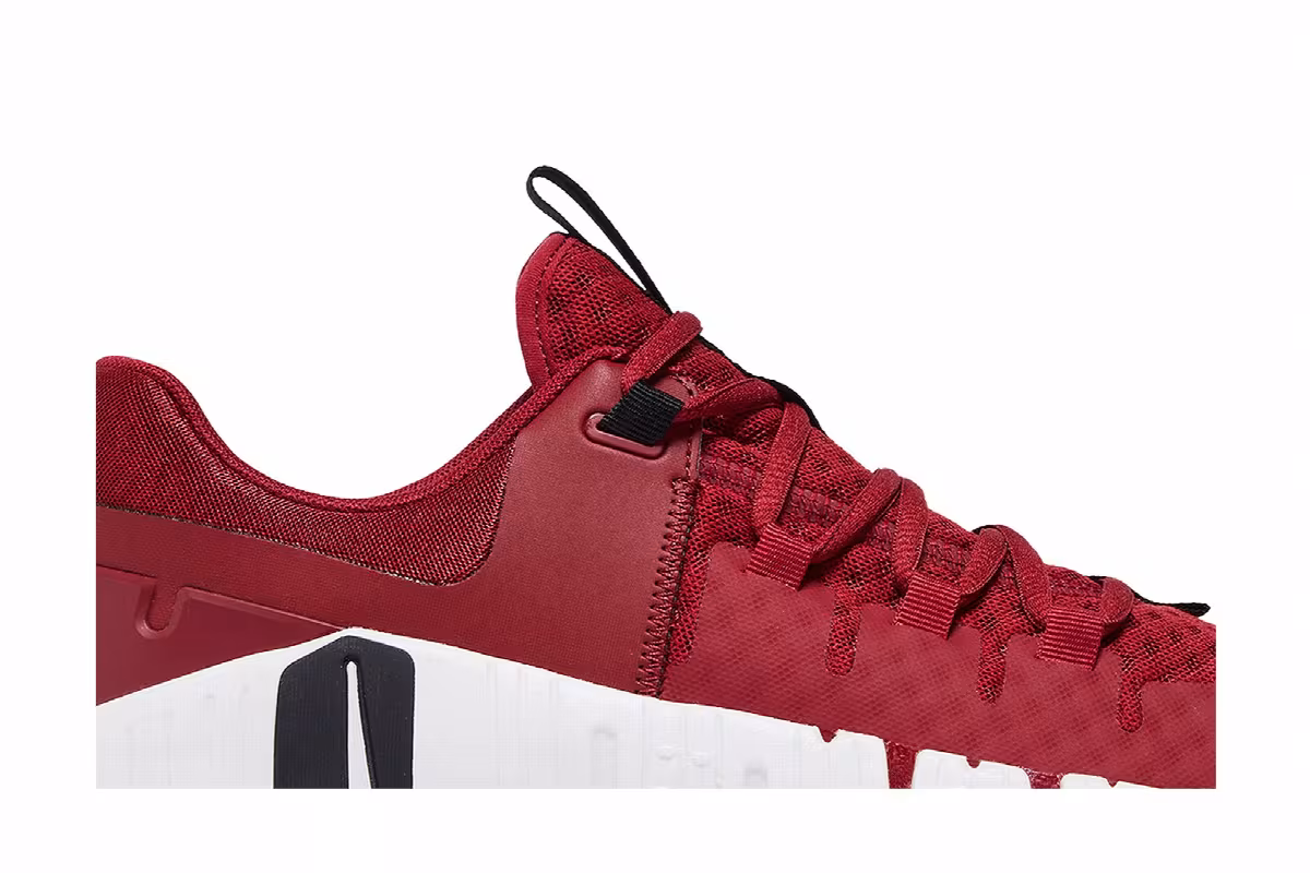 Nike Free Metcon 5 TB Team Crimson, view 3