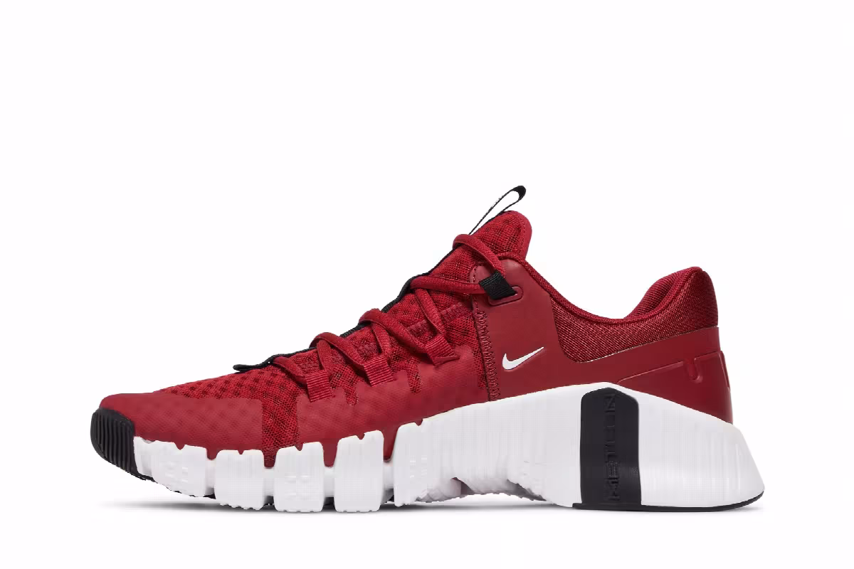 Nike Free Metcon 5 TB Team Crimson, view 4