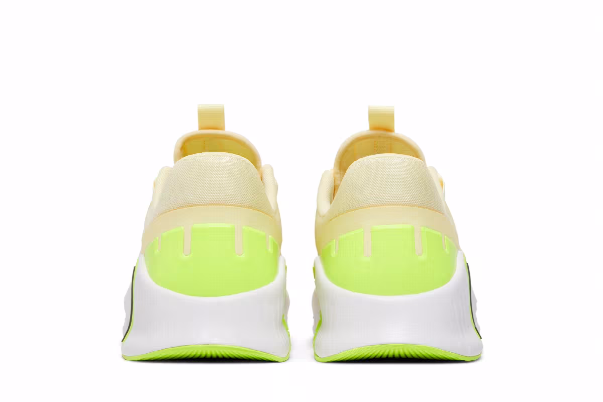 Nike Women's Free Metcon 5 Citron Tint Volt, view 7