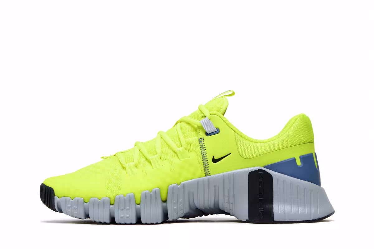 Nike Free Metcon 5 Volt Wolf Grey, view 4