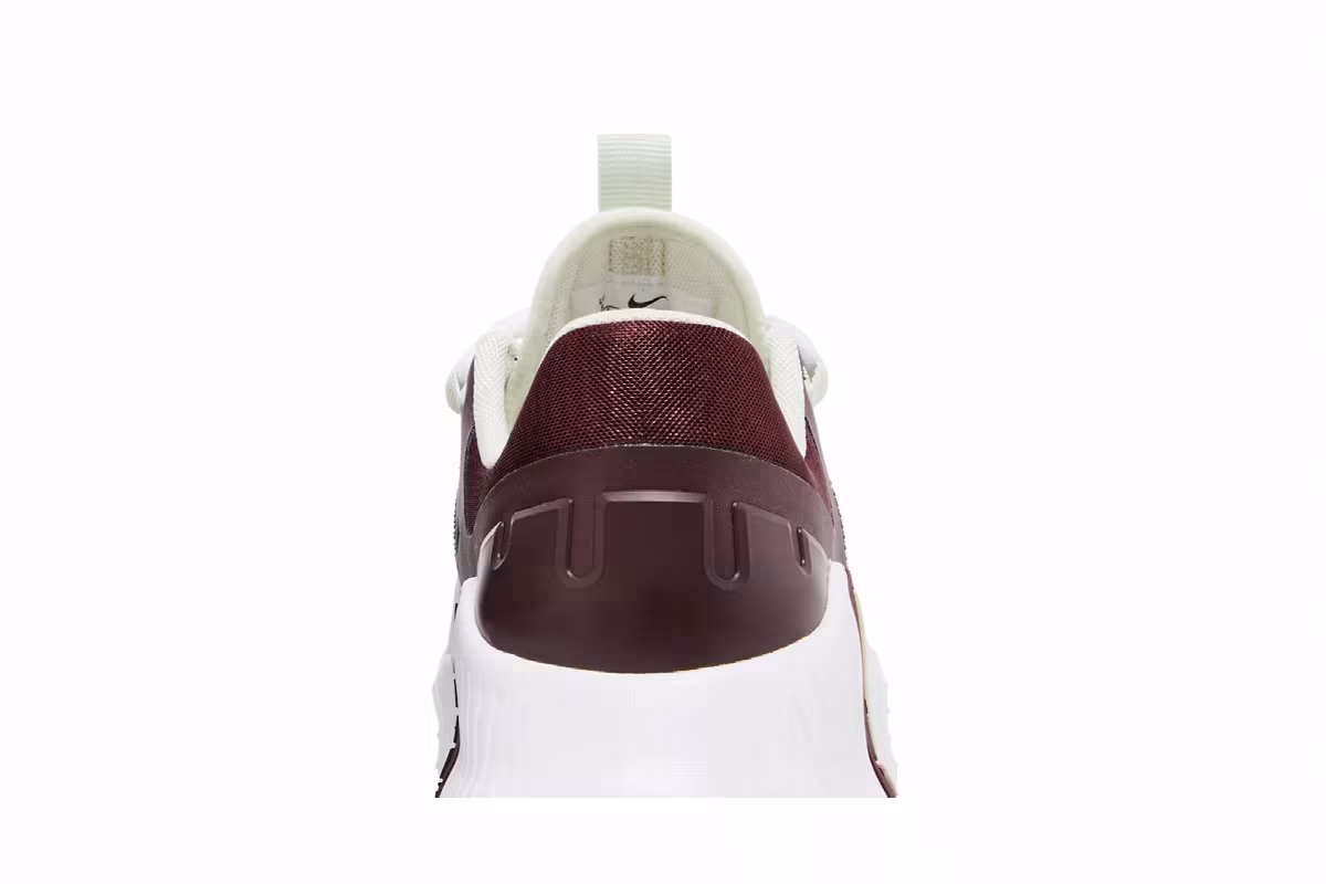 Nike Women's Free Metcon 5 Sea Glass Burgundy Crush, view 8