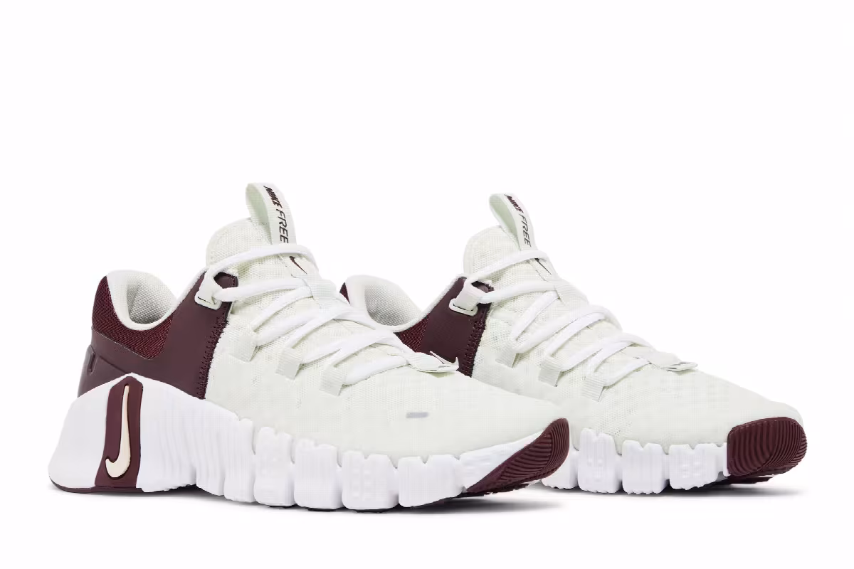 Nike Women's Free Metcon 5 Sea Glass Burgundy Crush, view 9