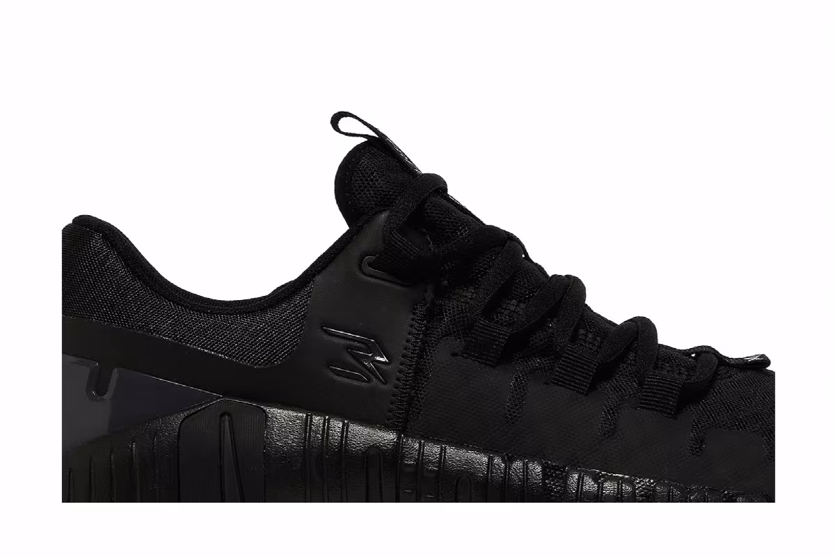 Russell Wilson x Nike Free Metcon 5 Undercover Agent, view 3