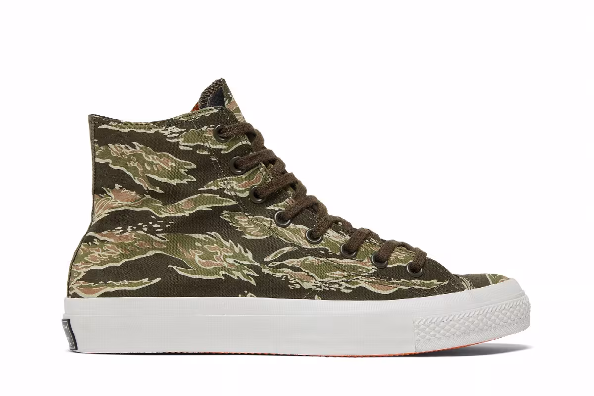 Kicks Hawaii x Converse Chuck Taylor All Star Spec Hi Tiger Camo, view 2