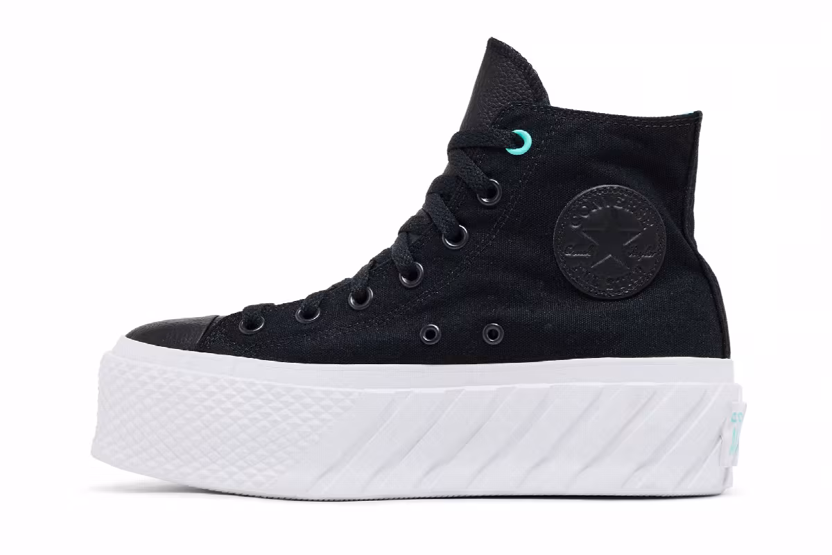 Converse Women's Chuck Taylor All Star Lift 2X High Surface Fusion - Black, view 4