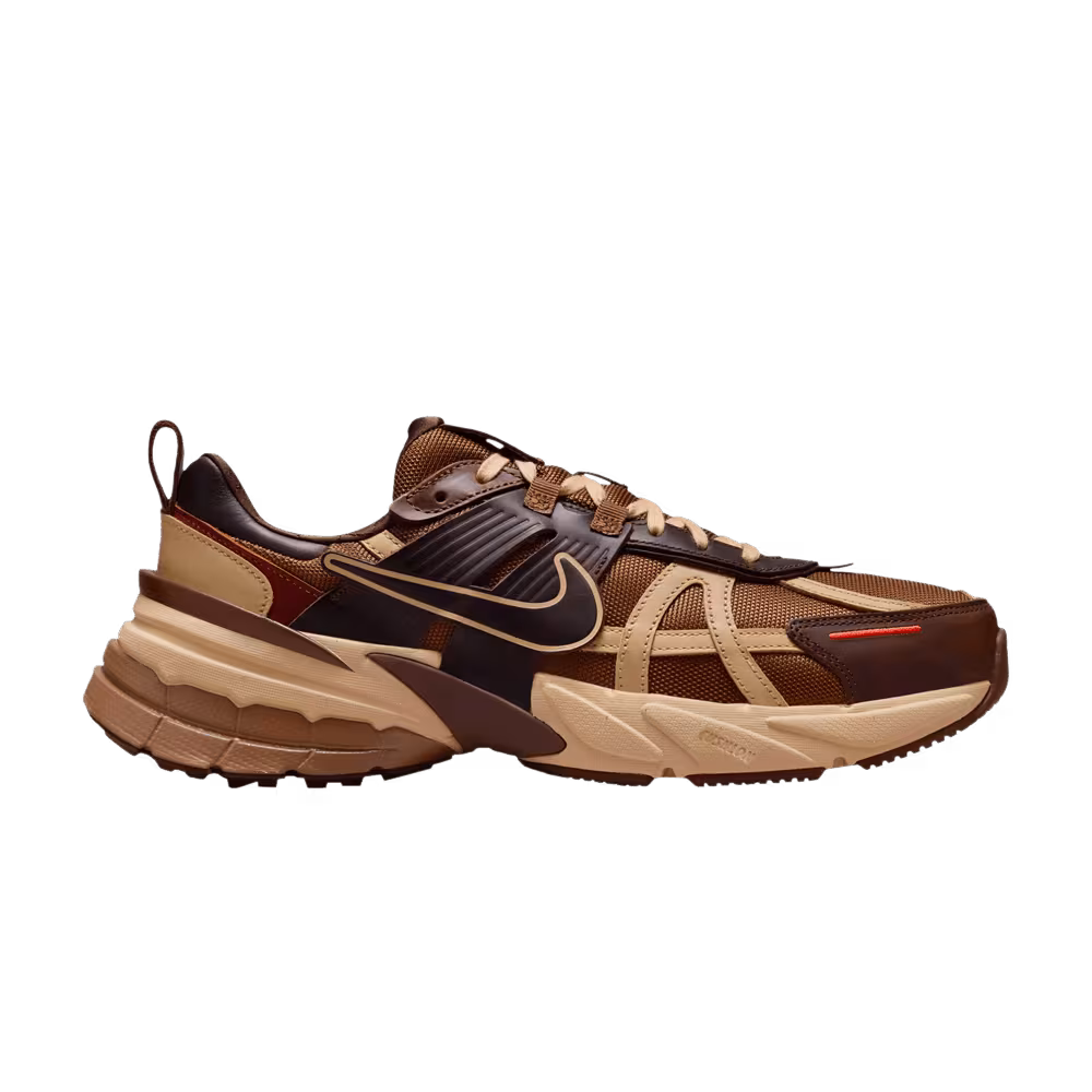 Nike V2K Run Light British Tan Sesame