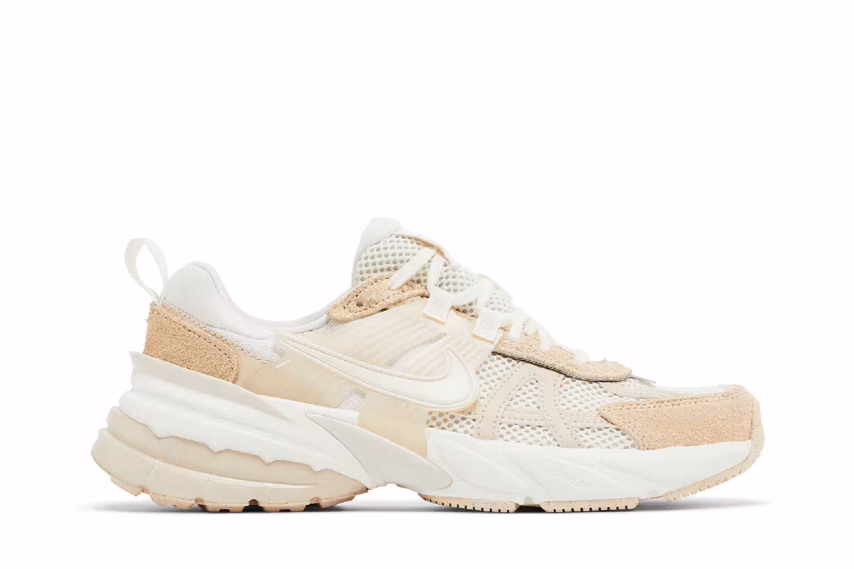 Nike Women's V2K Run Sail Sanddrift, view 2