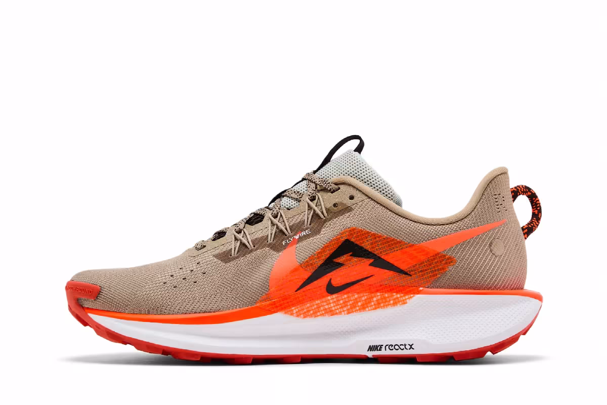 Nike Pegasus Trail 5 GS Khaki Hyper Crimson, view 4