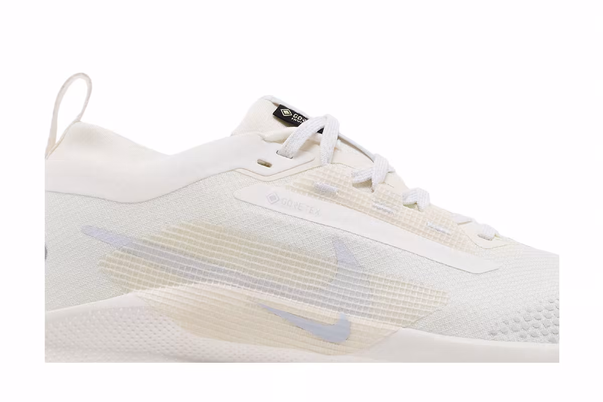 Nike Women's Pegasus Trail 5 GORE-TEX Sail Photon Dust, view 3