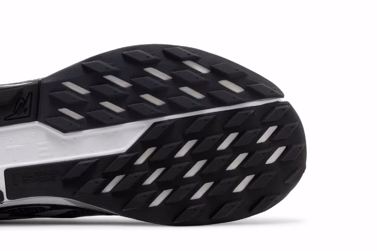 Nike Pegasus Trail 5 Black White, view 6