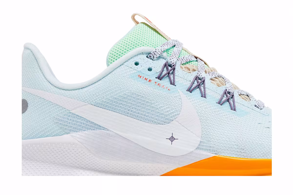 Nike Women's Pegasus Trail 5 Sundial Daybreak, view 3