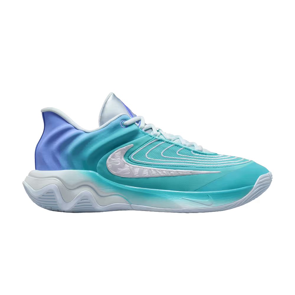 Nike Giannis Immortality 4 Christmas