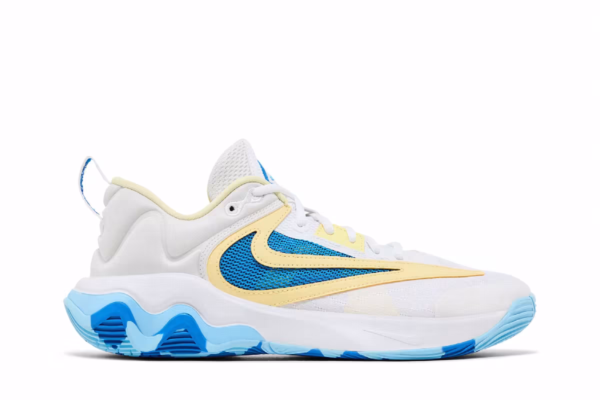 Nike Giannis Immortality 3 White Light Photo Blue, view 2