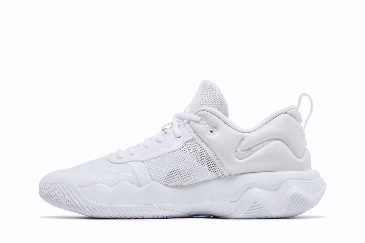 Nike Giannis Immortality 3 Triple White, view 4