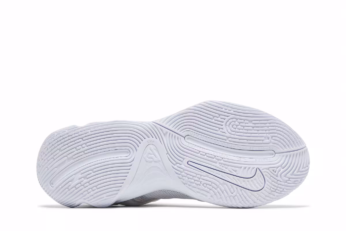 Nike Giannis Immortality 3 Triple White, view 5