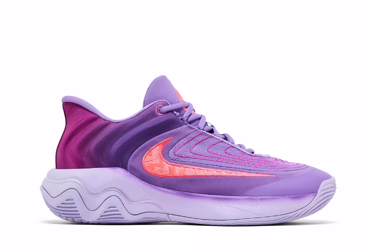 Nike Giannis Immortality 4 EP Black Raspberry, view 2