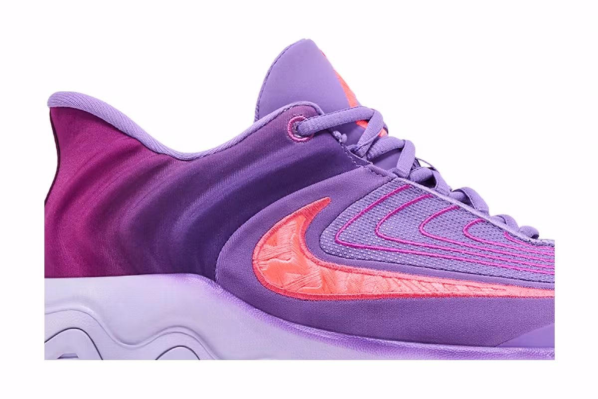 Nike Giannis Immortality 4 EP Black Raspberry, view 3