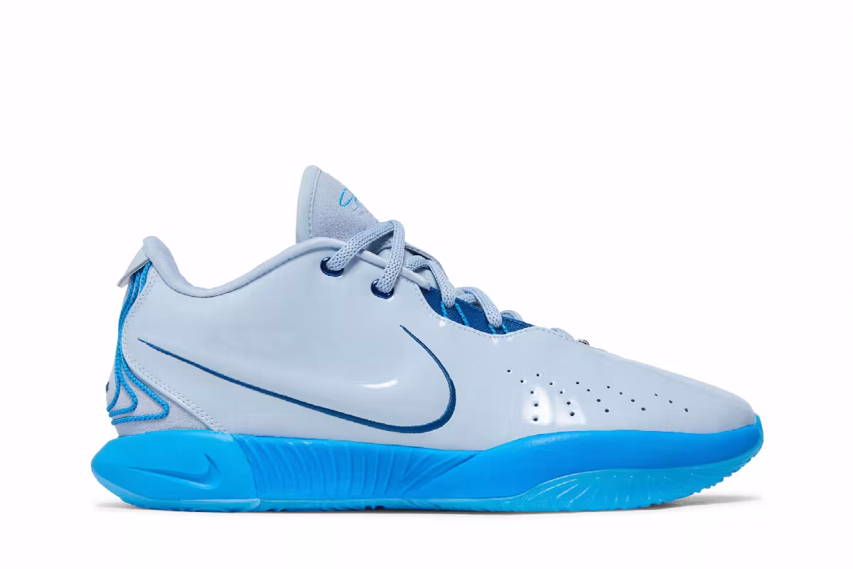 Nike LeBron 21 Light Armory Blue, view 2
