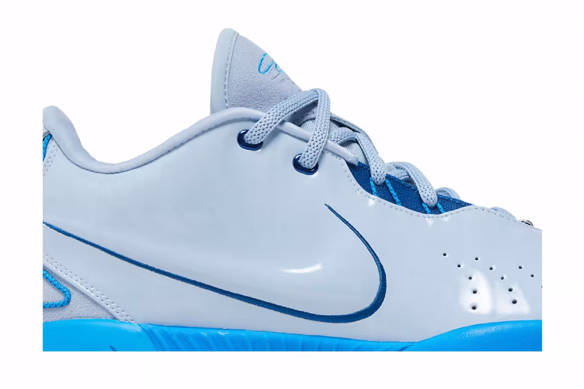 Nike LeBron 21 Light Armory Blue, view 3